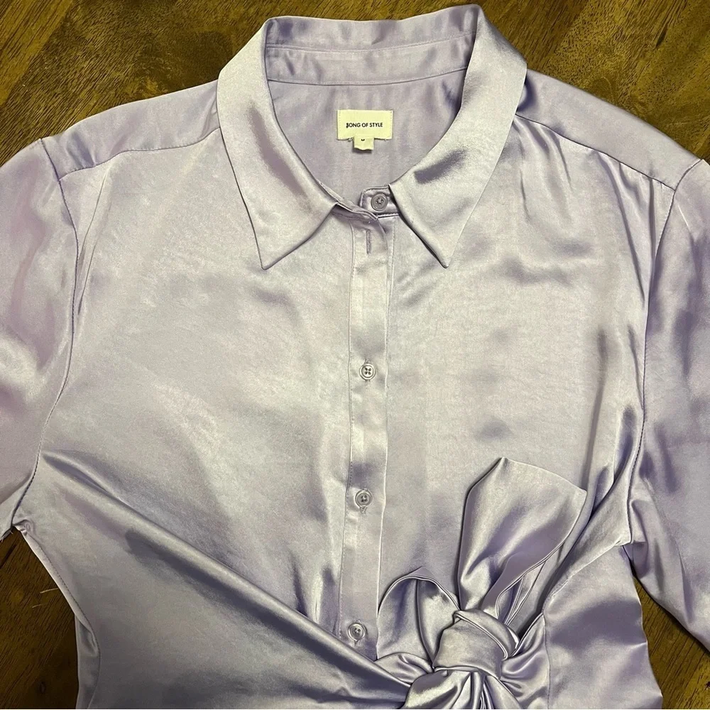 Revolve Song of Style Marta Dress in Lavender Size M Wrap Shirt Dress Silky